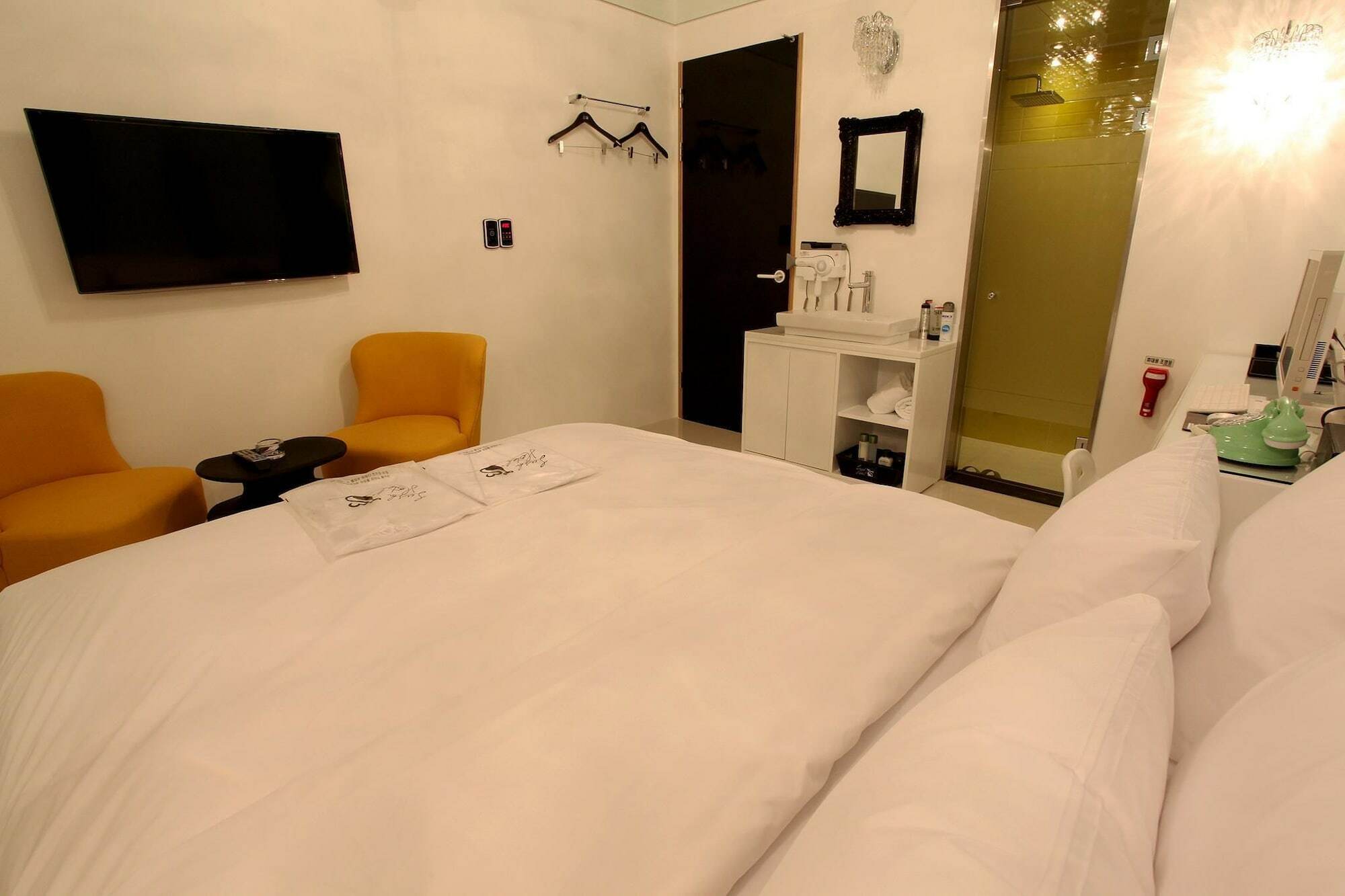 Lush Hotel Seul Exterior foto